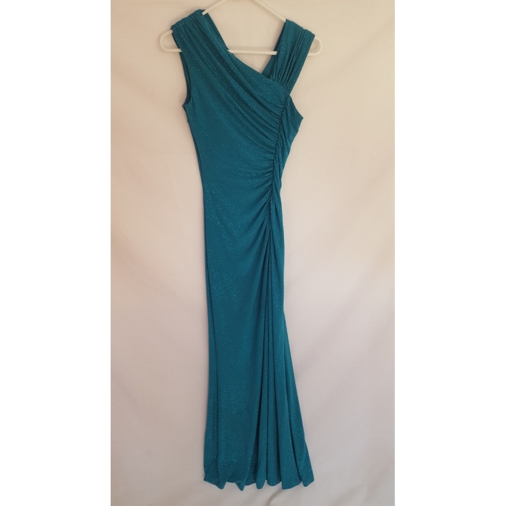 Beautiful blue prom dress